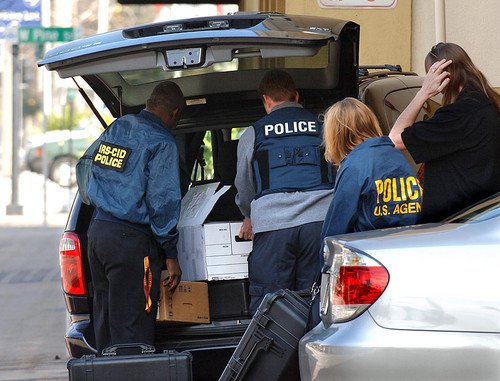 Lou Pearlman FBI Raid