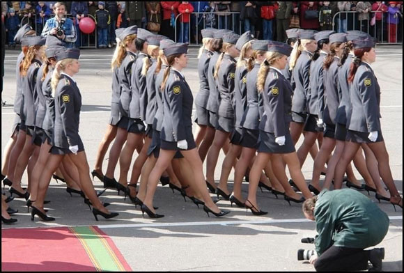 ukrainian-girls-military.jpg