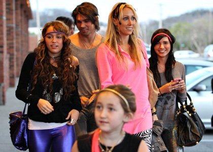 <em>purple leggings, LOL</em>
