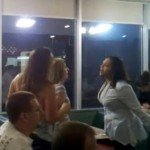 YouTube – Girls Fighting At Dennys Restaurant
