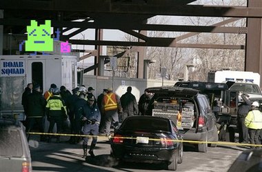 Mooninites Taunt Boston Police