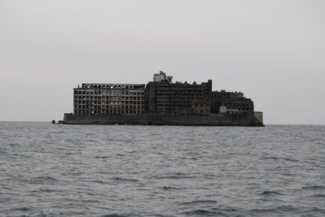 hashima_island1