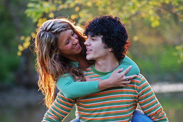 These Flirting Tips For Eager Singles will get you the lover of your dreams