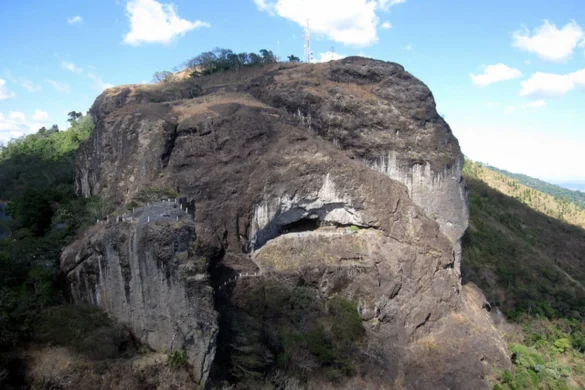 devil's door el salvador