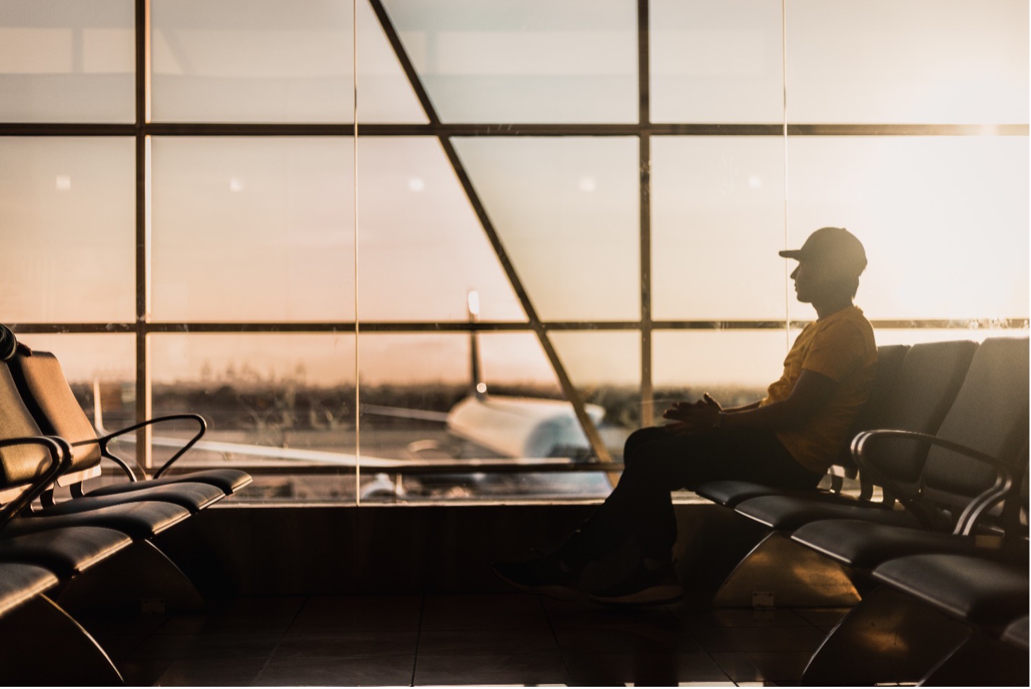 Why the Airport Experience Can Make or Break Your Trip examines how airports shape travel comfort, stress, and overall satisfaction.